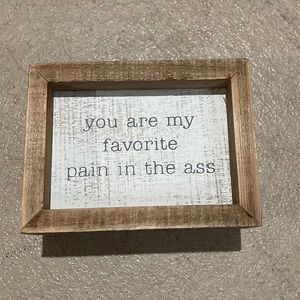 Small Inset Box Sign